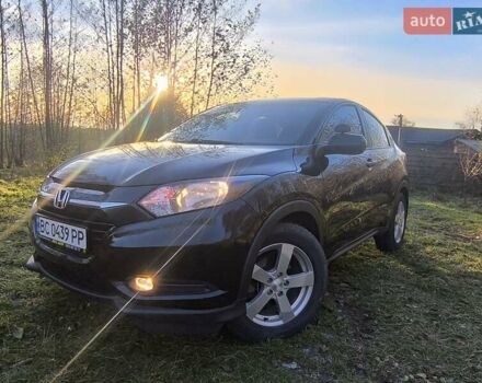 Черный Хонда ХРВ, объемом двигателя 1.8 л и пробегом 137 тыс. км за 15300 $, фото 2 на Automoto.ua