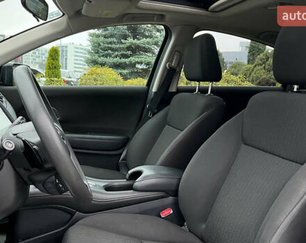 Черный Хонда ХРВ, объемом двигателя 1.8 л и пробегом 80 тыс. км за 16200 $, фото 8 на Automoto.ua