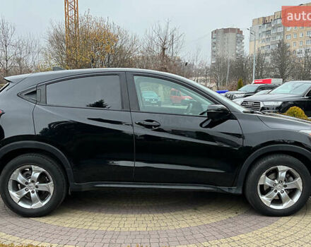 Черный Хонда ХРВ, объемом двигателя 1.8 л и пробегом 80 тыс. км за 16200 $, фото 7 на Automoto.ua