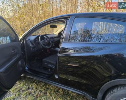 Черный Хонда ХРВ, объемом двигателя 1.8 л и пробегом 137 тыс. км за 15300 $, фото 30 на Automoto.ua