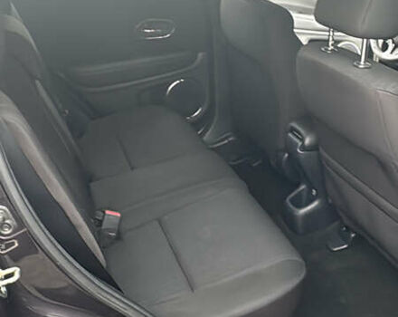 Черный Хонда ХРВ, объемом двигателя 1.8 л и пробегом 200 тыс. км за 14700 $, фото 4 на Automoto.ua