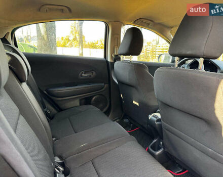 Черный Хонда ХРВ, объемом двигателя 1.8 л и пробегом 92 тыс. км за 16640 $, фото 19 на Automoto.ua