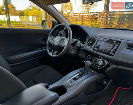 Черный Хонда ХРВ, объемом двигателя 1.8 л и пробегом 92 тыс. км за 16640 $, фото 22 на Automoto.ua