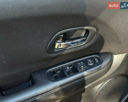 Черный Хонда ХРВ, объемом двигателя 1.8 л и пробегом 92 тыс. км за 16640 $, фото 11 на Automoto.ua