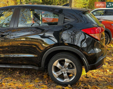 Черный Хонда ХРВ, объемом двигателя 1.8 л и пробегом 92 тыс. км за 16640 $, фото 5 на Automoto.ua