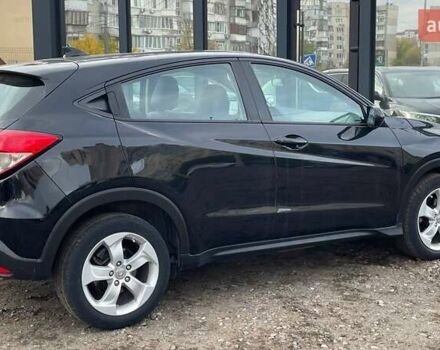 Черный Хонда ХРВ, объемом двигателя 1.8 л и пробегом 86 тыс. км за 16990 $, фото 6 на Automoto.ua