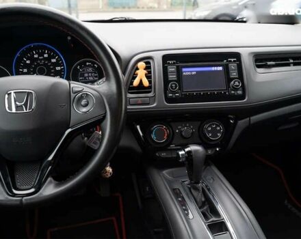 Хонда ХРВ, объемом двигателя 1.8 л и пробегом 132 тыс. км за 14400 $, фото 15 на Automoto.ua