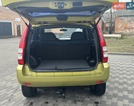 Желтый Хонда ХРВ, объемом двигателя 1.59 л и пробегом 217 тыс. км за 4500 $, фото 29 на Automoto.ua