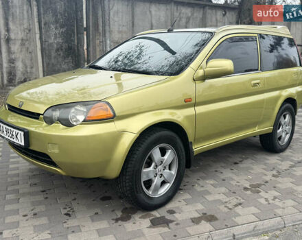 Желтый Хонда ХРВ, объемом двигателя 1.59 л и пробегом 217 тыс. км за 4500 $, фото 1 на Automoto.ua