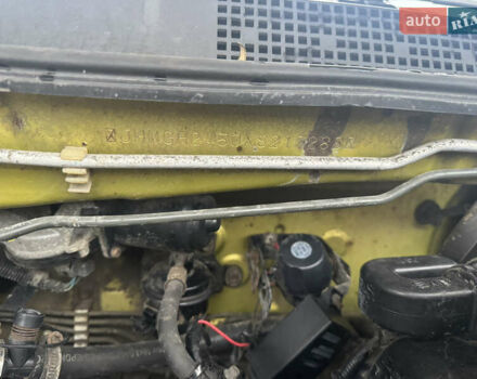 Желтый Хонда ХРВ, объемом двигателя 1.59 л и пробегом 217 тыс. км за 4500 $, фото 34 на Automoto.ua