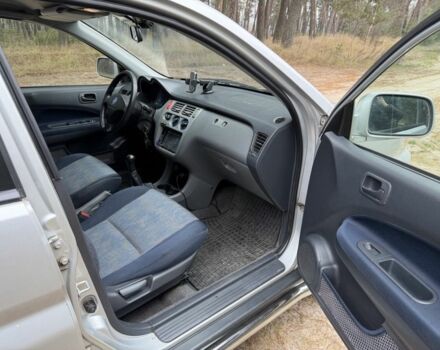 Серый Хонда ХРВ, объемом двигателя 1.6 л и пробегом 225 тыс. км за 4950 $, фото 10 на Automoto.ua