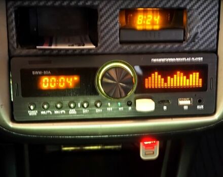 Серый Хонда ХРВ, объемом двигателя 1.6 л и пробегом 306 тыс. км за 5200 $, фото 5 на Automoto.ua