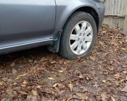 Серый Хонда ХРВ, объемом двигателя 0 л и пробегом 3 тыс. км за 3000 $, фото 4 на Automoto.ua