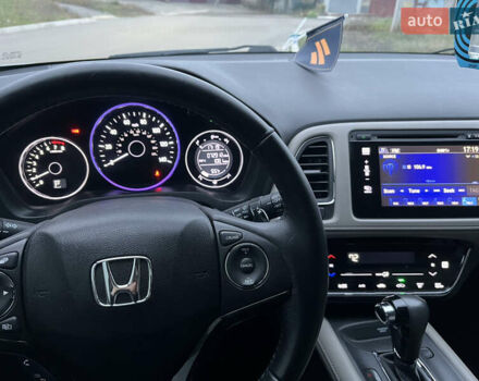 Серый Хонда ХРВ, объемом двигателя 1.8 л и пробегом 117 тыс. км за 14500 $, фото 7 на Automoto.ua