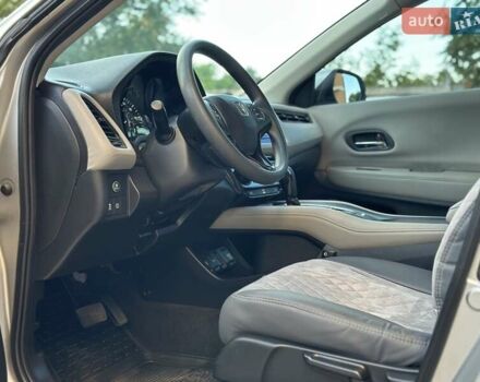 Сірий Хонда ХРВ, об'ємом двигуна 1.8 л та пробігом 135 тис. км за 12200 $, фото 22 на Automoto.ua