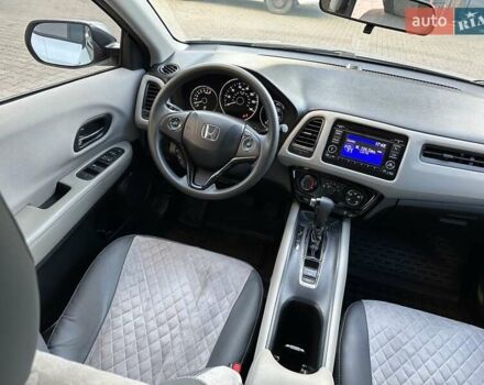 Сірий Хонда ХРВ, об'ємом двигуна 1.8 л та пробігом 135 тис. км за 12200 $, фото 19 на Automoto.ua