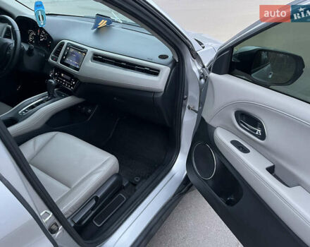 Серый Хонда ХРВ, объемом двигателя 1.8 л и пробегом 117 тыс. км за 14500 $, фото 9 на Automoto.ua