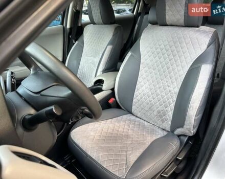 Сірий Хонда ХРВ, об'ємом двигуна 1.8 л та пробігом 135 тис. км за 12200 $, фото 25 на Automoto.ua