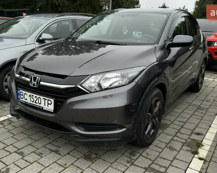 Серый Хонда ХРВ, объемом двигателя 1.8 л и пробегом 190 тыс. км за 15500 $, фото 1 на Automoto.ua