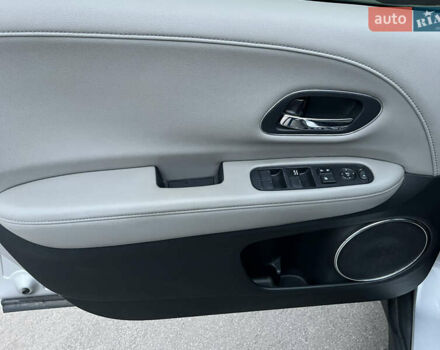 Серый Хонда ХРВ, объемом двигателя 1.8 л и пробегом 117 тыс. км за 14500 $, фото 12 на Automoto.ua