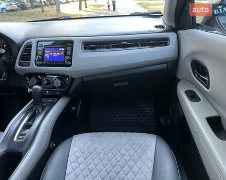 Серый Хонда ХРВ, объемом двигателя 1.8 л и пробегом 135 тыс. км за 13500 $, фото 25 на Automoto.ua