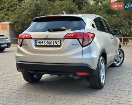 Сірий Хонда ХРВ, об'ємом двигуна 1.8 л та пробігом 135 тис. км за 12200 $, фото 7 на Automoto.ua
