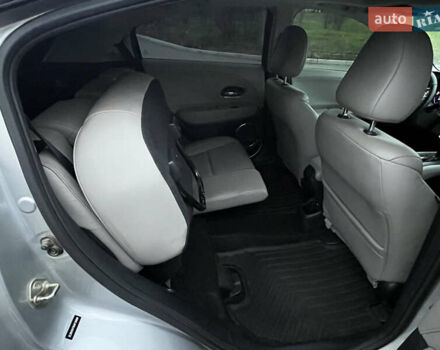 Серый Хонда ХРВ, объемом двигателя 1.8 л и пробегом 117 тыс. км за 14500 $, фото 11 на Automoto.ua