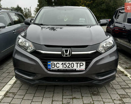 Серый Хонда ХРВ, объемом двигателя 1.8 л и пробегом 190 тыс. км за 15500 $, фото 2 на Automoto.ua