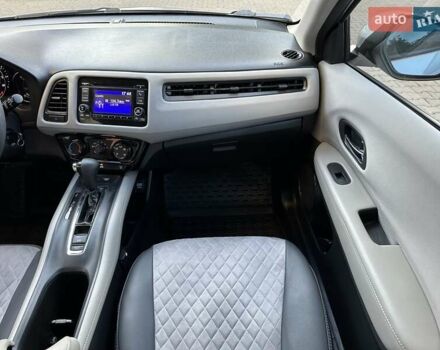 Сірий Хонда ХРВ, об'ємом двигуна 1.8 л та пробігом 135 тис. км за 12200 $, фото 21 на Automoto.ua