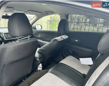 Сірий Хонда ХРВ, об'ємом двигуна 1.8 л та пробігом 961 тис. км за 14500 $, фото 5 на Automoto.ua