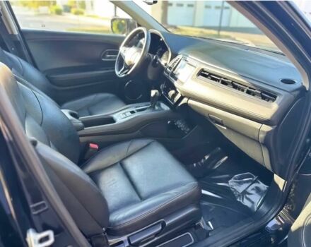 Сірий Хонда ХРВ, об'ємом двигуна 1.8 л та пробігом 65 тис. км за 16100 $, фото 7 на Automoto.ua