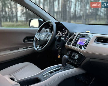 Серый Хонда ХРВ, объемом двигателя 1.8 л и пробегом 88 тыс. км за 12700 $, фото 17 на Automoto.ua