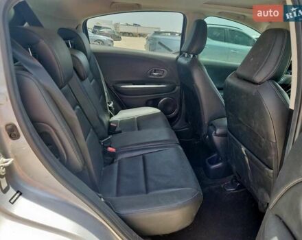 Серый Хонда ХРВ, объемом двигателя 1.8 л и пробегом 128 тыс. км за 4200 $, фото 9 на Automoto.ua