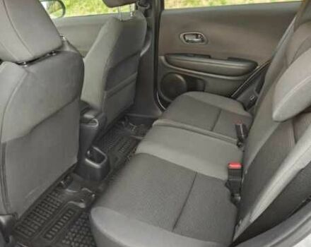 Серый Хонда ХРВ, объемом двигателя 1.8 л и пробегом 75 тыс. км за 14200 $, фото 9 на Automoto.ua