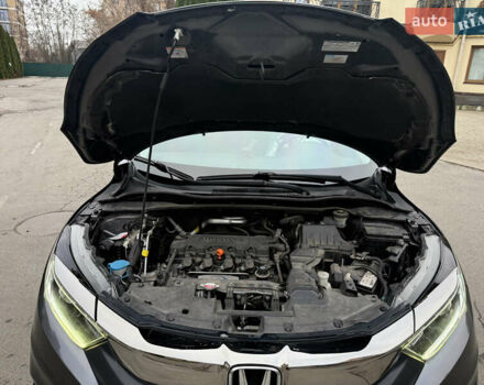 Сірий Хонда ХРВ, об'ємом двигуна 1.8 л та пробігом 48 тис. км за 18000 $, фото 4 на Automoto.ua