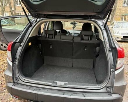 Серый Хонда ХРВ, объемом двигателя 1.8 л и пробегом 104 тыс. км за 19000 $, фото 7 на Automoto.ua