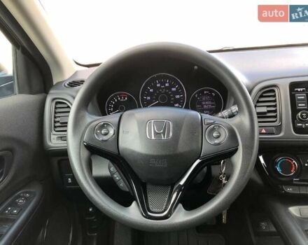 Серый Хонда ХРВ, объемом двигателя 1.8 л и пробегом 132 тыс. км за 16999 $, фото 3 на Automoto.ua