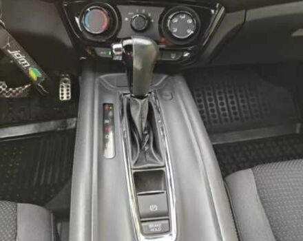 Сірий Хонда ХРВ, об'ємом двигуна 1.8 л та пробігом 75 тис. км за 14200 $, фото 8 на Automoto.ua