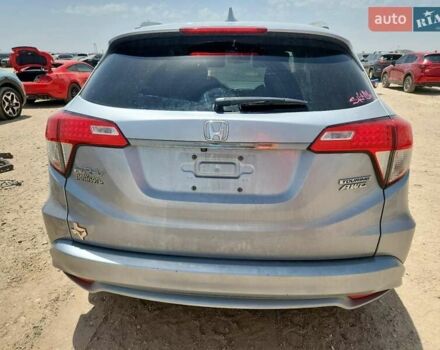 Серый Хонда ХРВ, объемом двигателя 1.8 л и пробегом 128 тыс. км за 4200 $, фото 5 на Automoto.ua