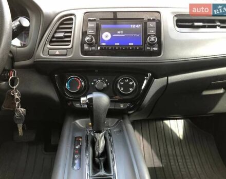 Серый Хонда ХРВ, объемом двигателя 1.8 л и пробегом 132 тыс. км за 16999 $, фото 4 на Automoto.ua