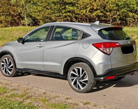 Серый Хонда ХРВ, объемом двигателя 1.8 л и пробегом 75 тыс. км за 14200 $, фото 3 на Automoto.ua