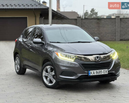 Серый Хонда ХРВ, объемом двигателя 1.8 л и пробегом 98 тыс. км за 15700 $, фото 1 на Automoto.ua