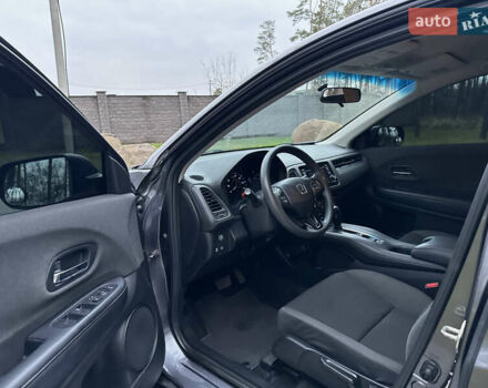 Серый Хонда ХРВ, объемом двигателя 1.8 л и пробегом 98 тыс. км за 15700 $, фото 14 на Automoto.ua