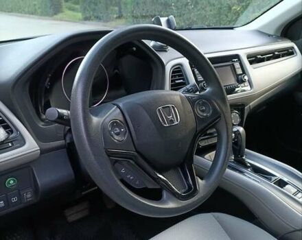 Серый Хонда ХРВ, объемом двигателя 1.8 л и пробегом 53 тыс. км за 16500 $, фото 2 на Automoto.ua