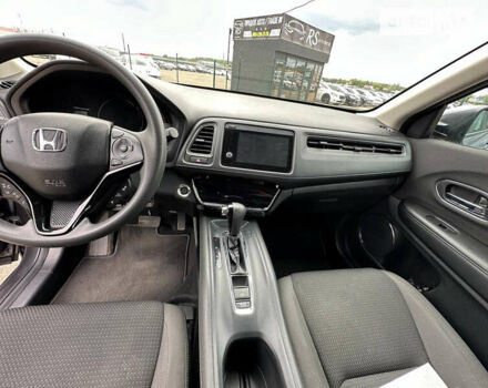 Серый Хонда ХРВ, объемом двигателя 1.8 л и пробегом 19 тыс. км за 20000 $, фото 18 на Automoto.ua