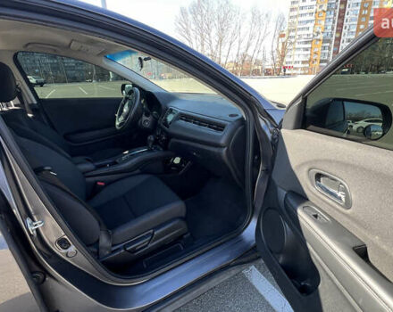 Сірий Хонда ХРВ, об'ємом двигуна 1.8 л та пробігом 87 тис. км за 15300 $, фото 10 на Automoto.ua