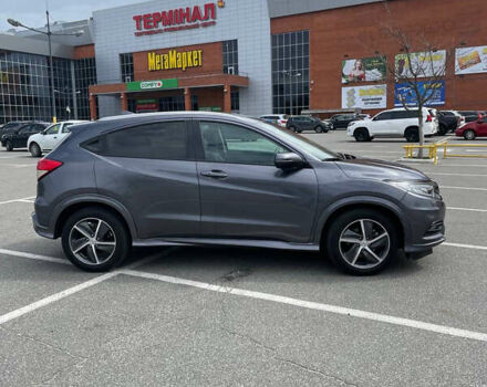 Сірий Хонда ХРВ, об'ємом двигуна 1.8 л та пробігом 96 тис. км за 18200 $, фото 5 на Automoto.ua