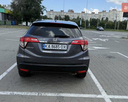 Серый Хонда ХРВ, объемом двигателя 1.8 л и пробегом 92 тыс. км за 15000 $, фото 7 на Automoto.ua