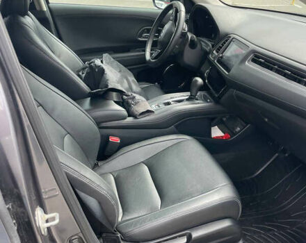 Сірий Хонда ХРВ, об'ємом двигуна 1.8 л та пробігом 96 тис. км за 18200 $, фото 8 на Automoto.ua