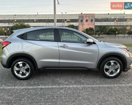 Серый Хонда ХРВ, объемом двигателя 1.8 л и пробегом 38 тыс. км за 19300 $, фото 6 на Automoto.ua